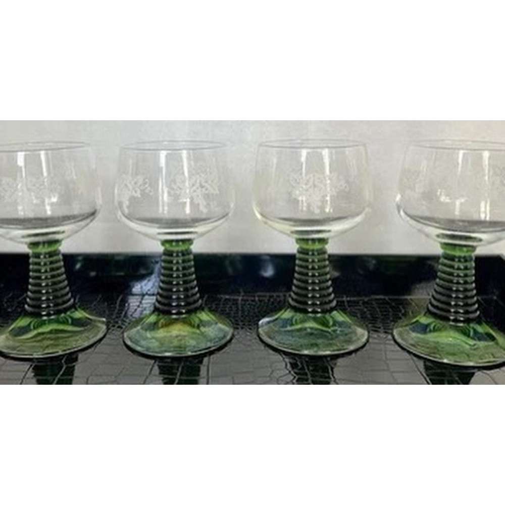 4 Vintage Luminarc France Roemer Rhine Wine Glass Grapevine Green Beehive-style - Picture 2 of 3
